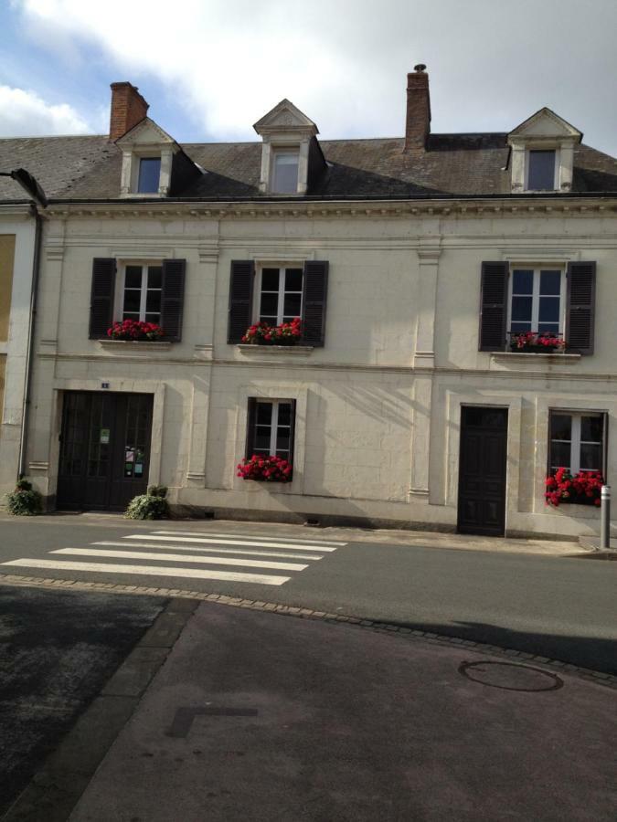 Le Chaton Rouge Bed & Breakfast Saint-Pierre-du-Lorouer Exterior photo